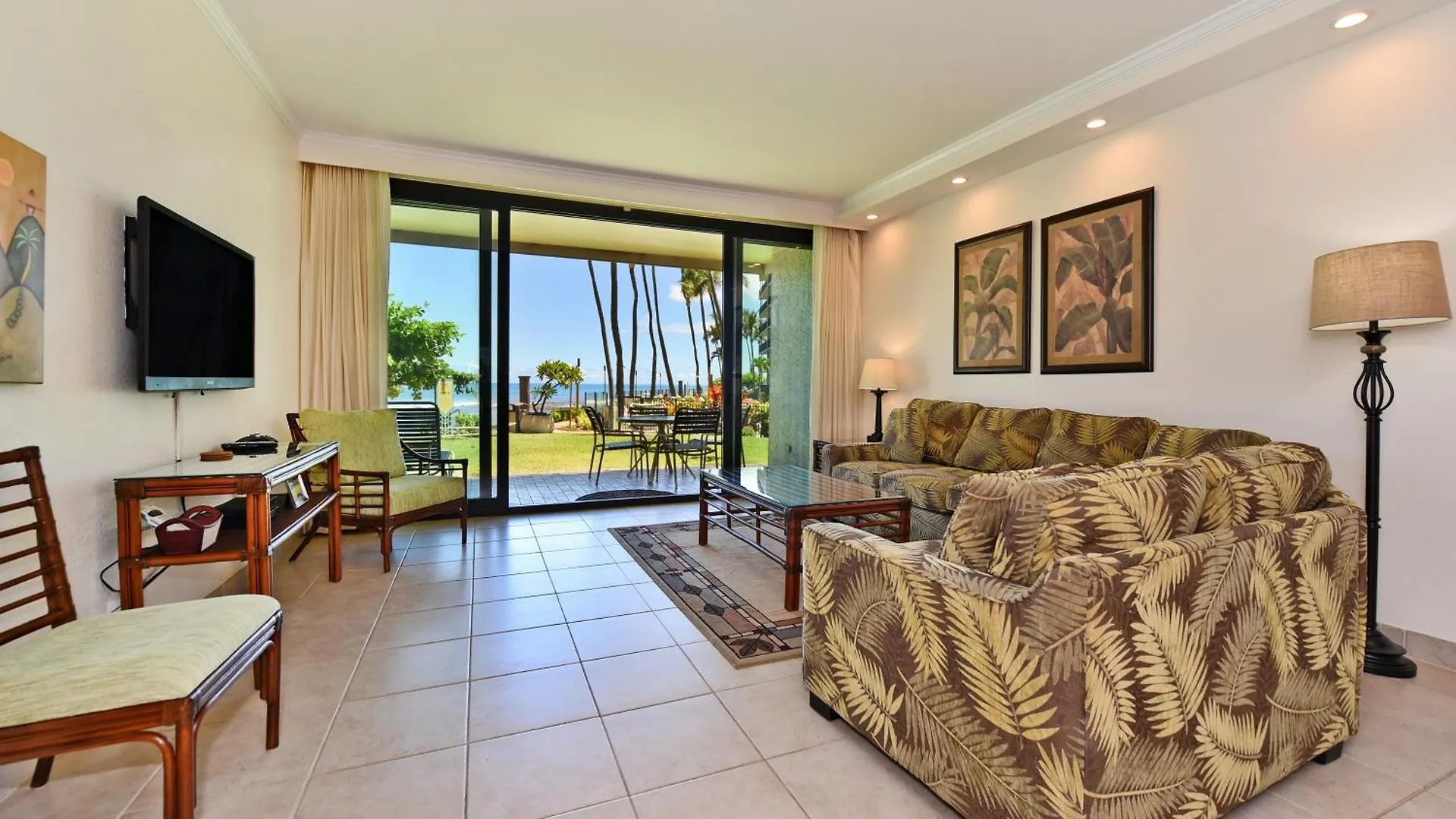 Kaanapali Shores 160 - Sleep Steps Away From The Ocean Kahana 0*,  USA